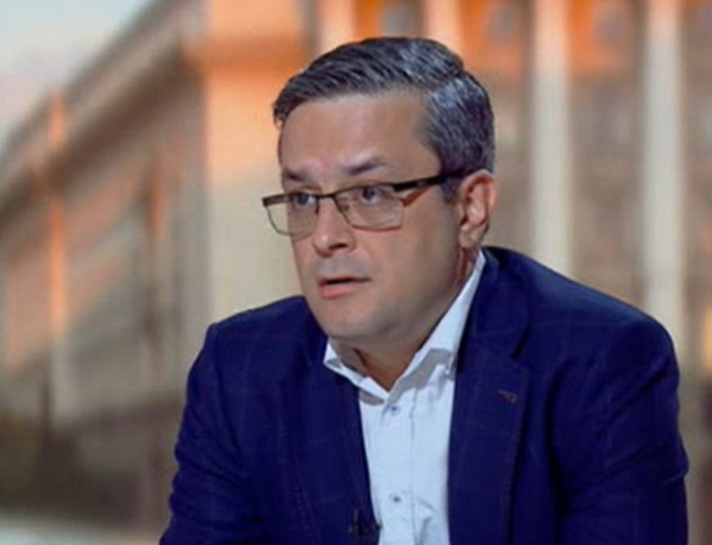 Идеите за втори мандат са доста абстрактни. Конституционно мнозинство не е "Продължаваме промяната" и ГЕРБ, то трябва да включва и ДПС и "Има такъв народ"